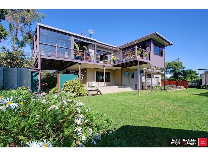 23-25 Chillingworth Road, Cowes VIC 3922