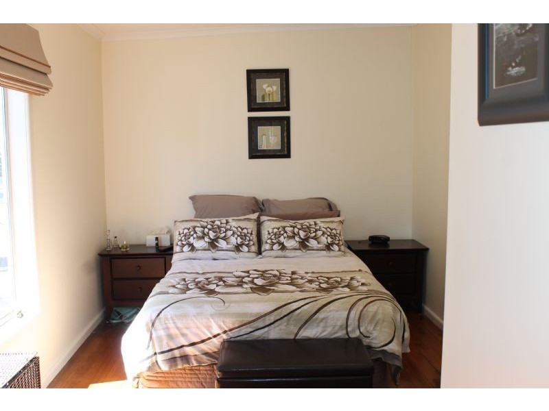 30 St Georges Road, Cowes VIC 3922