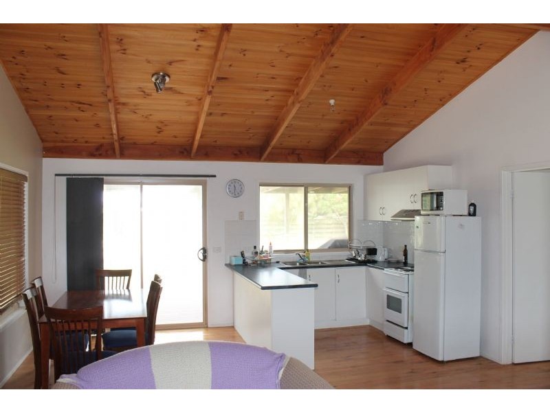 19 Sinclair Avenue, Surf Beach VIC 3922
