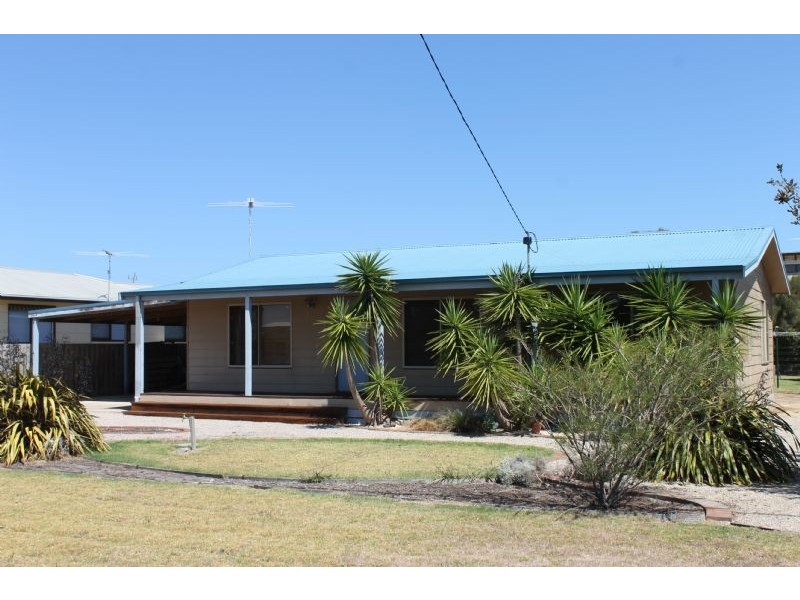19 Sinclair Avenue, Surf Beach VIC 3922