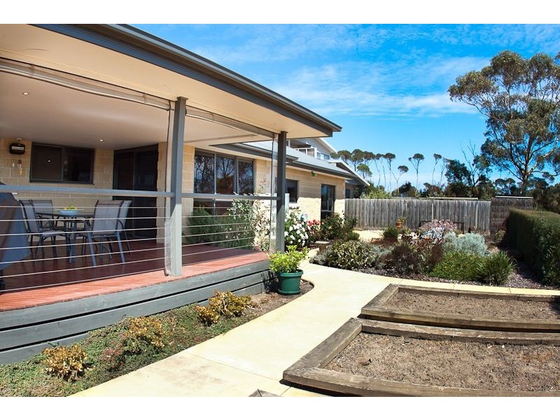 22 Anthony Court, Cowes VIC 3922