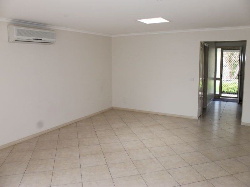 2/62 Walton Street, Cowes VIC 3922