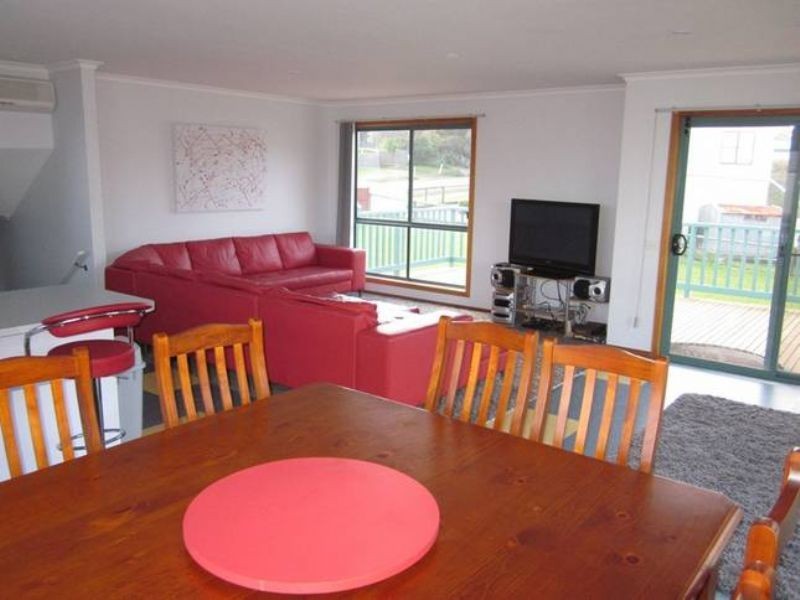 203 Smiths Beach Road, Smiths Beach VIC 3922