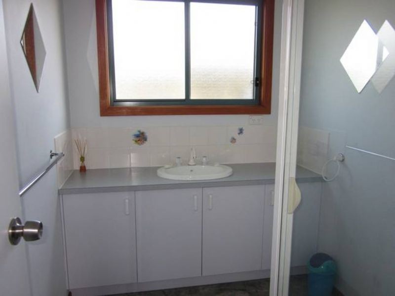 203 Smiths Beach Road, Smiths Beach VIC 3922