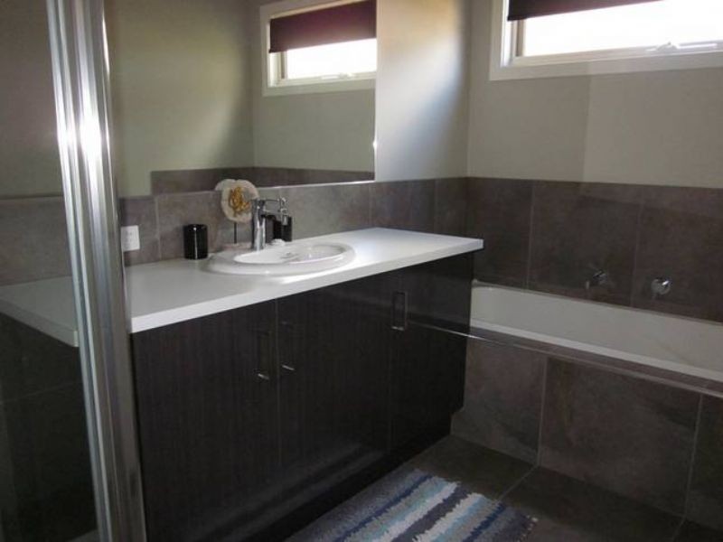 15 Waterview Rise, Cowes VIC 3922