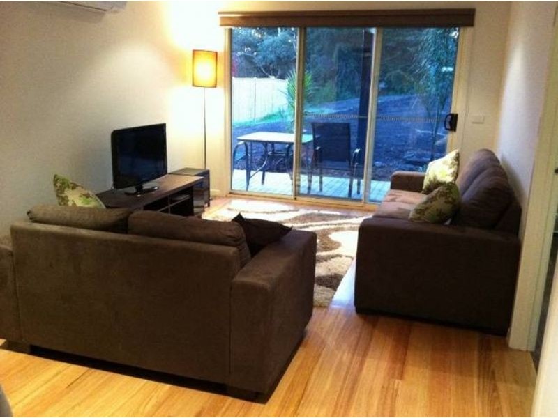 15 Waterview Rise, Cowes VIC 3922