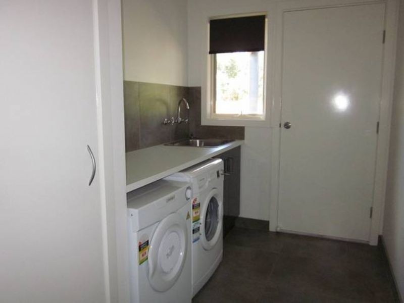 15 Waterview Rise, Cowes VIC 3922