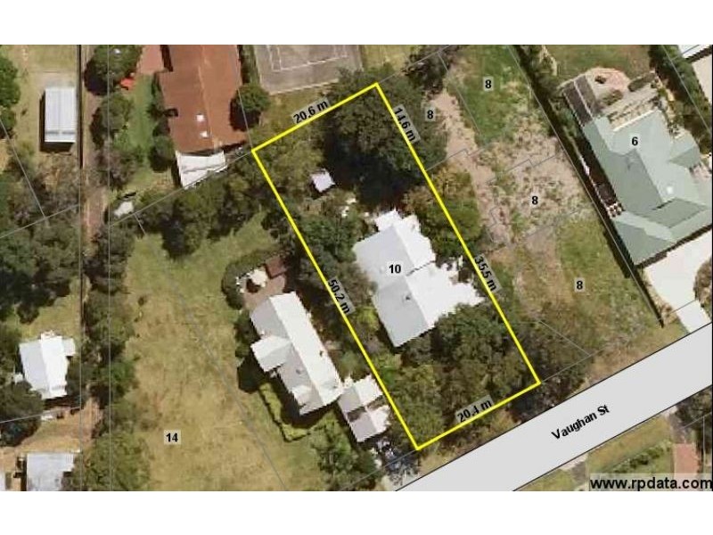 10 Vaughan St, Cowes VIC 3922