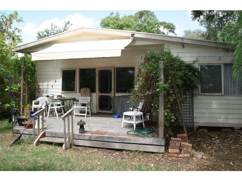 10 Vaughan St, Cowes VIC 3922