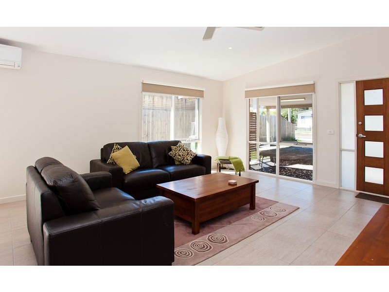 24  Churchill Drive, Cowes VIC 3922