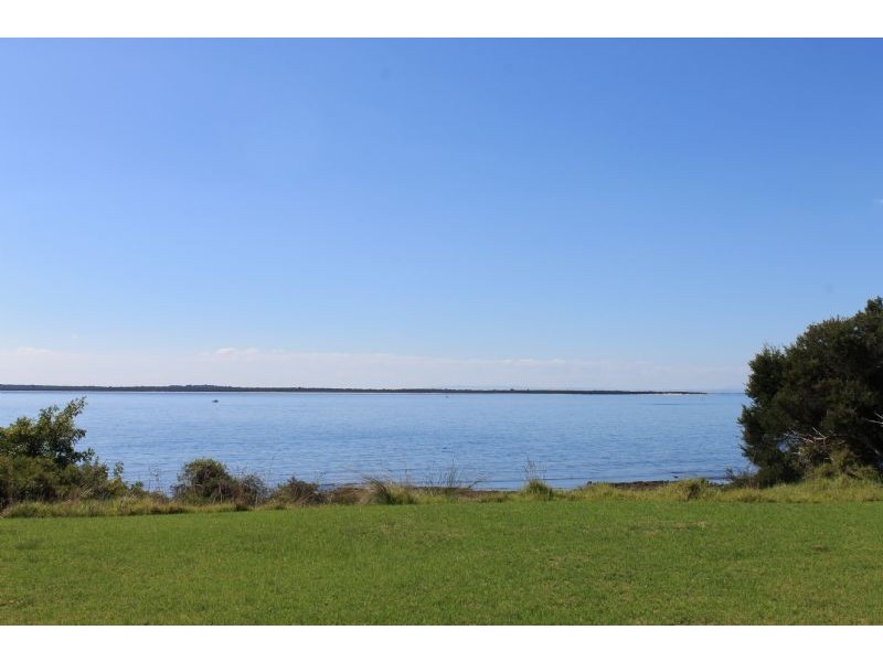 5 Langard Road, Cowes VIC 3922