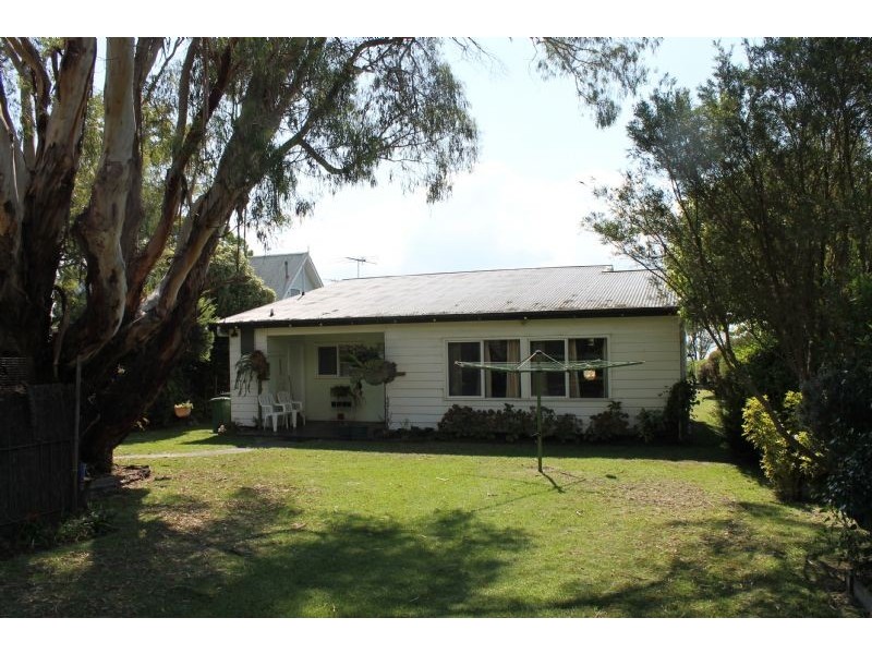 5 Langard Road, Cowes VIC 3922