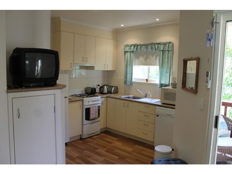 Cabin 48/55-67 Church Street, Cowes VIC 3922