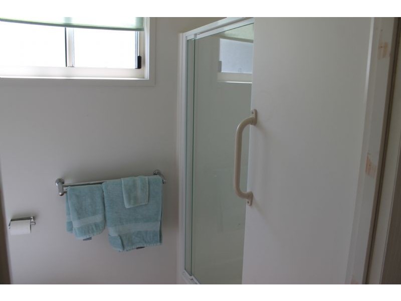 Cabin 48/55-67 Church Street, Cowes VIC 3922