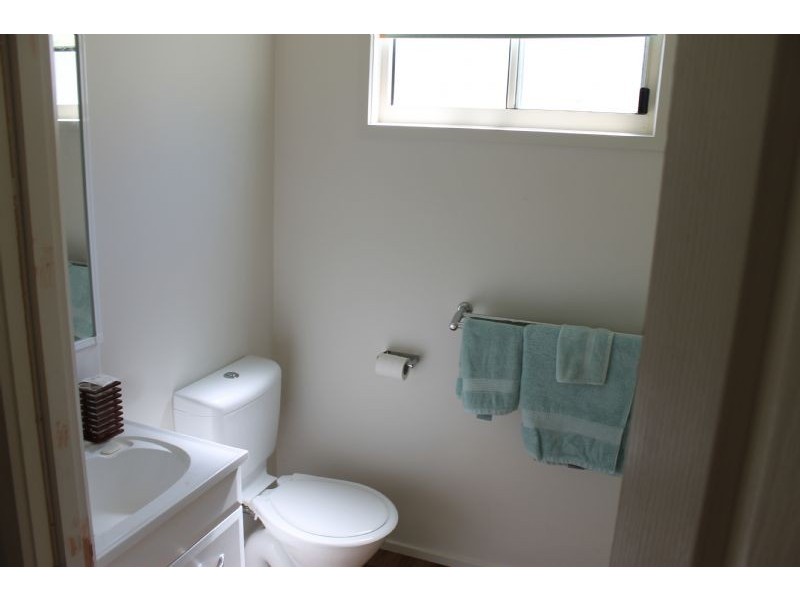 Cabin 48/55-67 Church Street, Cowes VIC 3922