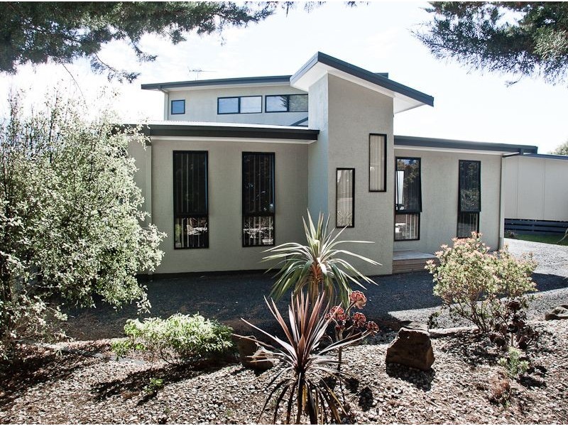 122 Red Rocks Road, Cowes VIC 3922