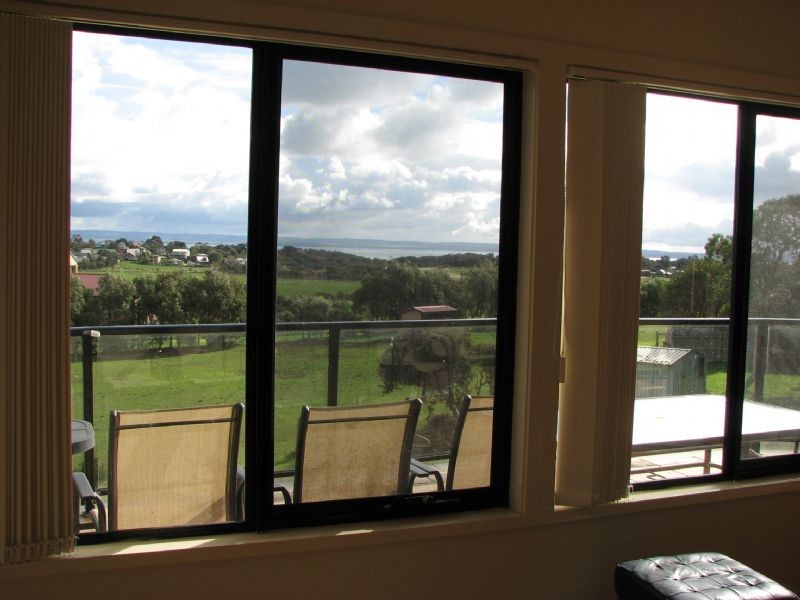 122 Red Rocks Road, Cowes VIC 3922