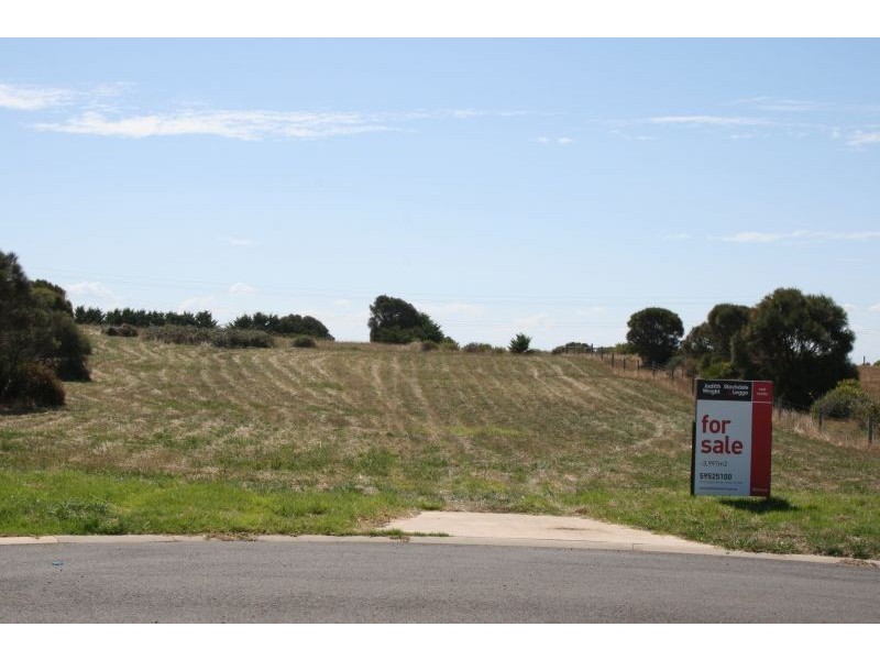 8 Cayley Court, San Remo VIC 3925