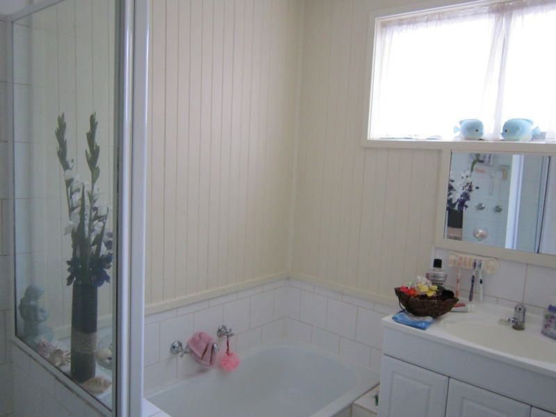 111 Scenic Drive, Cowes VIC 3922