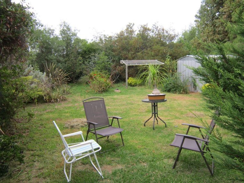 111 Scenic Drive, Cowes VIC 3922