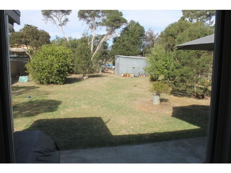 3 Rogan Close, Cowes VIC 3922