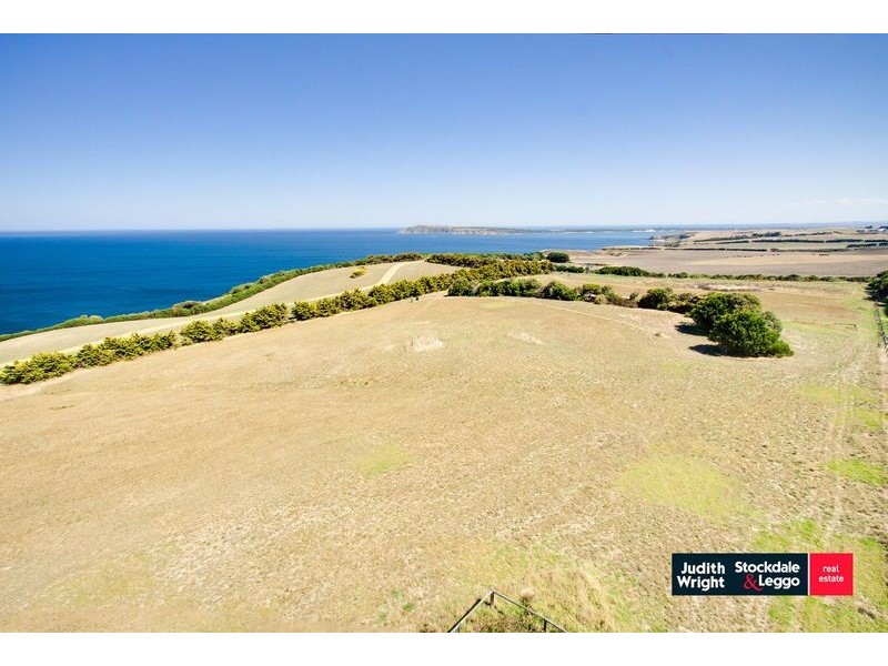 1A Punchbowl Road, San Remo VIC 3925