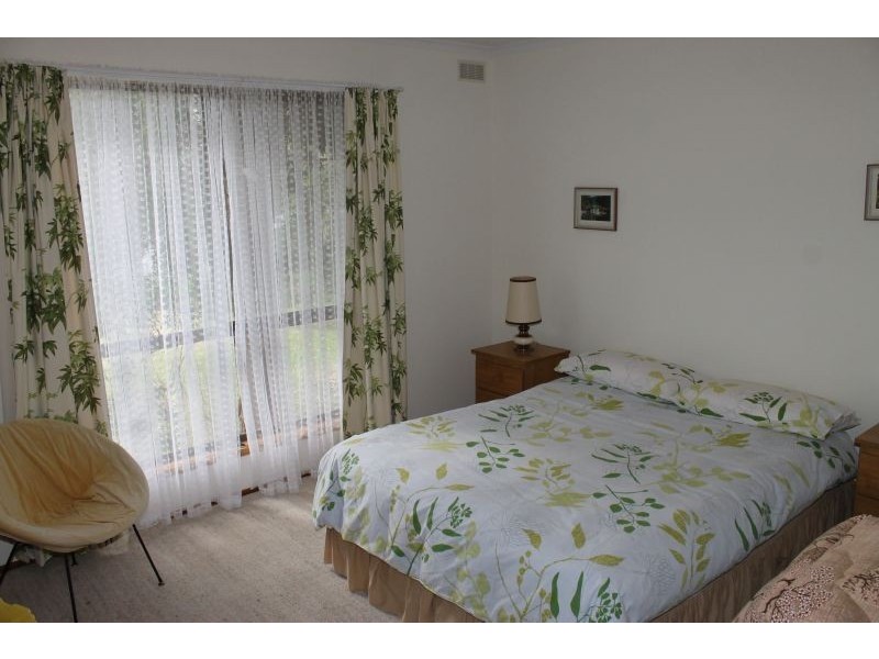 12 Alpha Court, Cowes VIC 3922