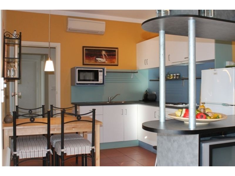 4/2 Warley Avenue, Cowes VIC 3922