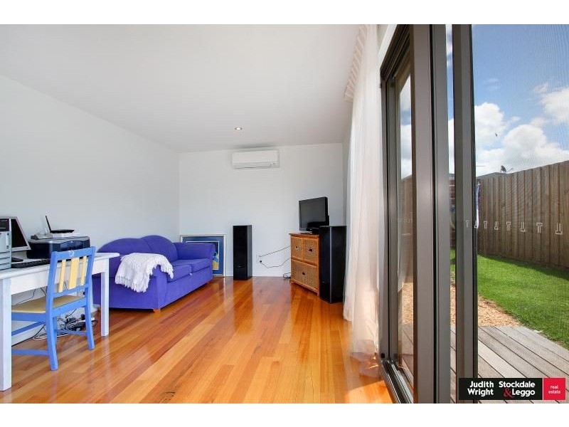 3 Cove Place, Cowes VIC 3922