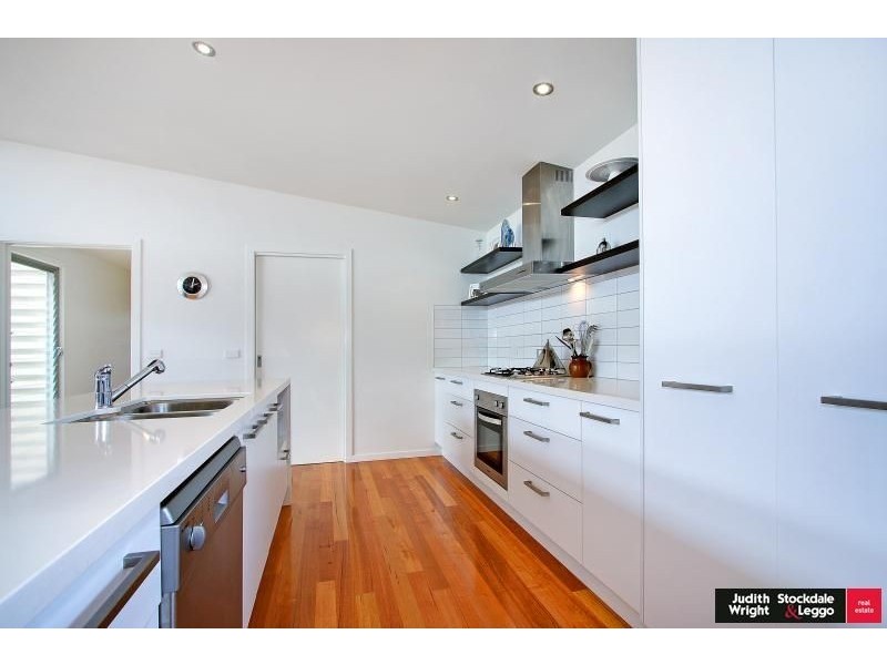 3 Cove Place, Cowes VIC 3922
