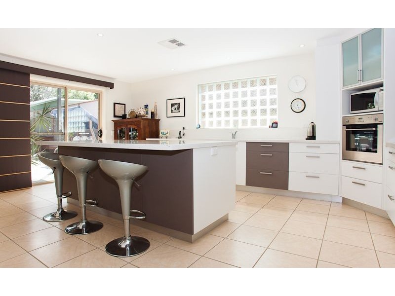 136 Silverleaves Avenue, Silverleaves VIC 3922