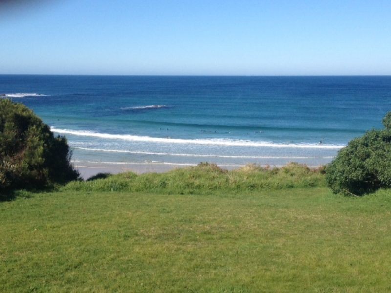 15 Beach Court, Smiths Beach VIC 3922