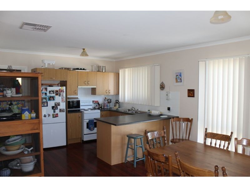 31 Driftwood Dve, Cowes VIC 3922