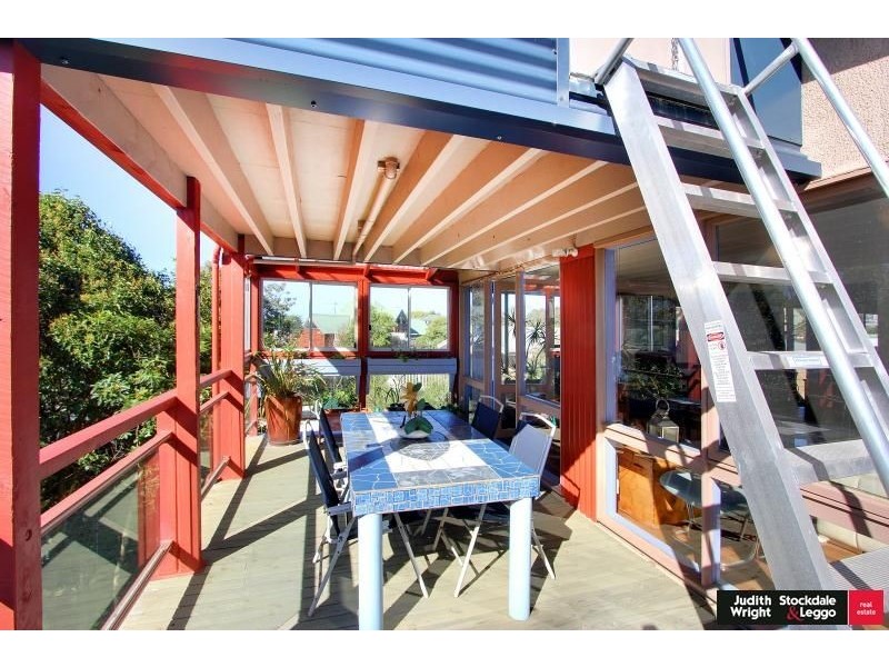 29 Hollywood Crescent, Smiths Beach VIC 3922
