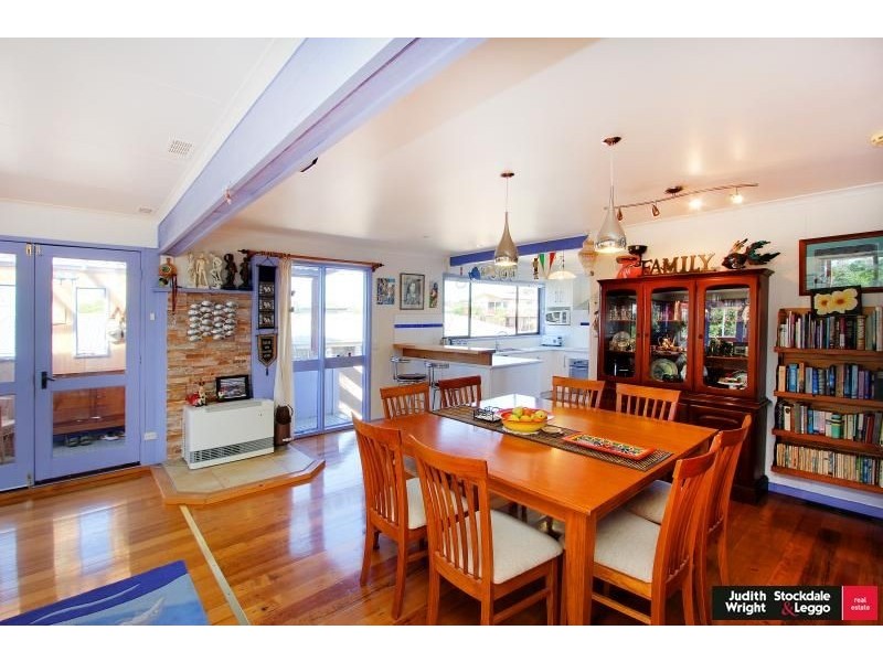 29 Hollywood Crescent, Smiths Beach VIC 3922