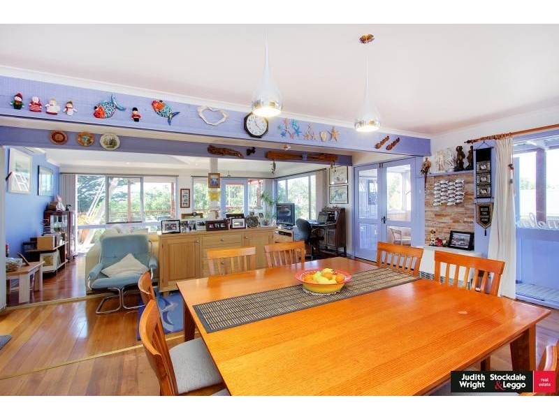 29 Hollywood Crescent, Smiths Beach VIC 3922