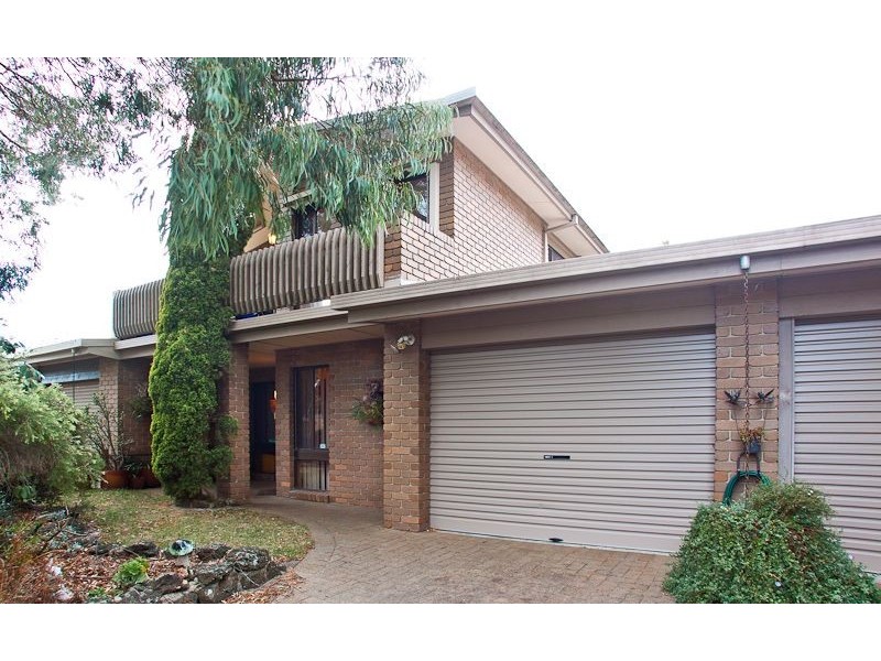 2/6 Carisbrooke Court, Cowes VIC 3922