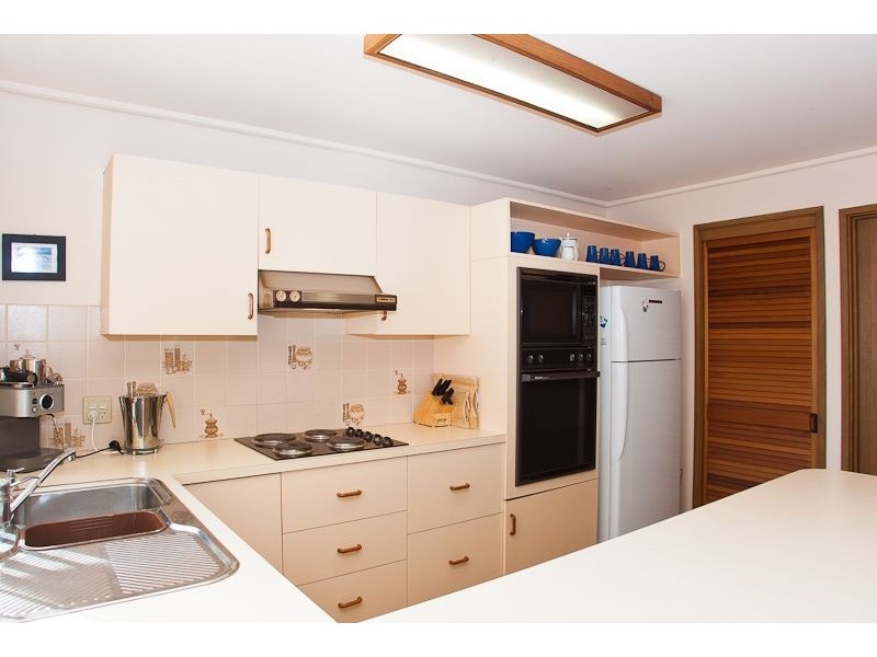 2/6 Carisbrooke Court, Cowes VIC 3922