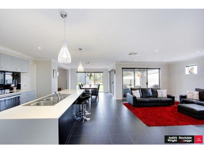 20 Sanctuary Drive, Cowes VIC 3922