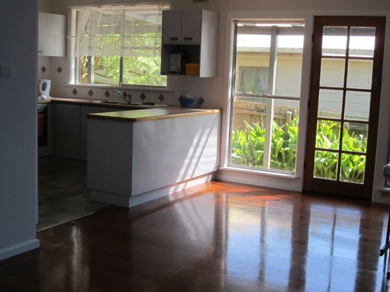 12 Shamrock Avenue, Cowes VIC 3922