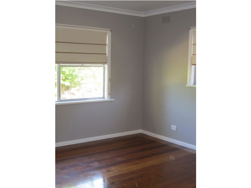 12 Shamrock Avenue, Cowes VIC 3922