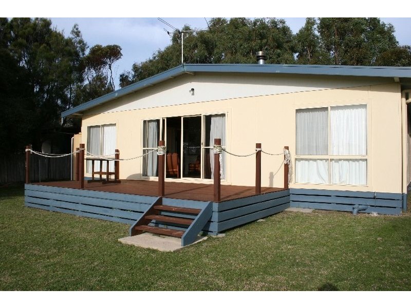18 Seahaven Drive, Ventnor VIC 3922