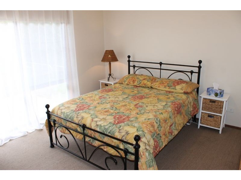 23 Koala Street, Cowes VIC 3922