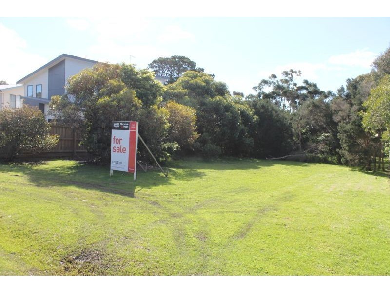 11 Ophir Avenue, Ventnor VIC 3922