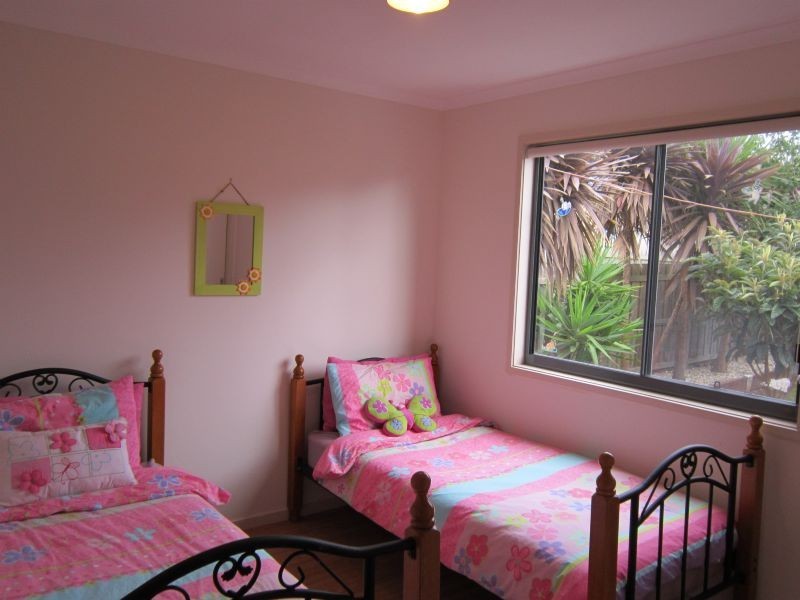 6 Hallway Drive, Wimbledon Heights VIC 3922
