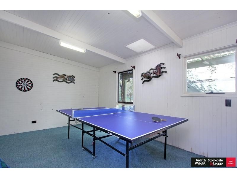 19 Woodlands Avenue, Silverleaves VIC 3922