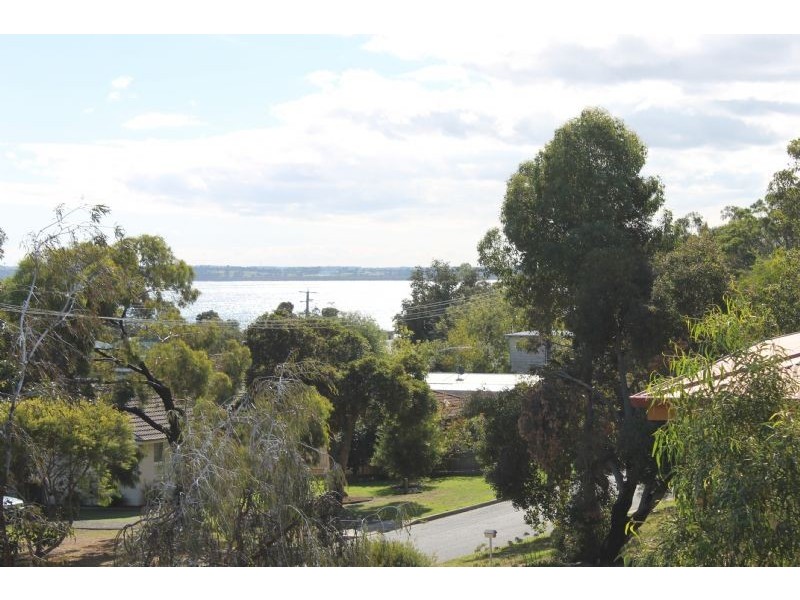 104 Church Street, Cowes VIC 3922