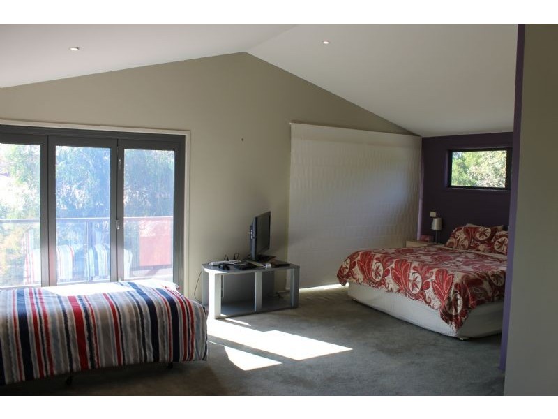 104 Church Street, Cowes VIC 3922