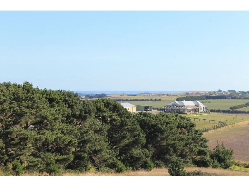 45 Punchbowl Road, San Remo VIC 3925