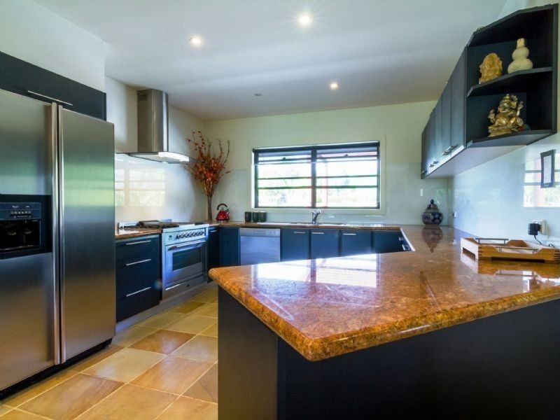 14 Casuarina Court, Cowes VIC 3922